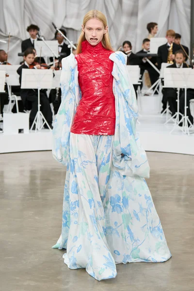 Look 61